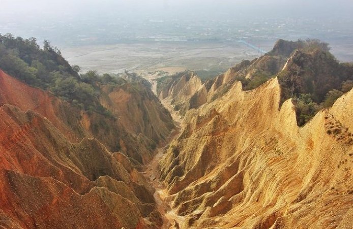 火炎山溫泉遊樂區 火炎山溫泉遊樂區
