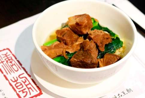 中和環球購物中心美食