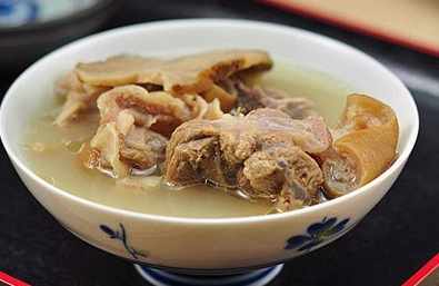 鐵花小路美食堂：老饕精選TOP 10必吃美食與實用攻略懶人包 post thumbnail image