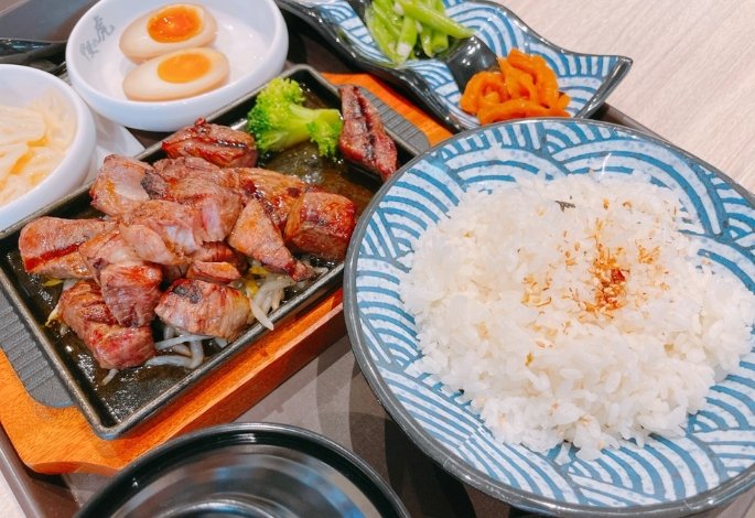 文心秀泰美食推薦