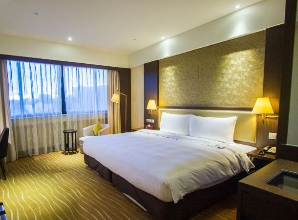 台北小巨蛋住宿