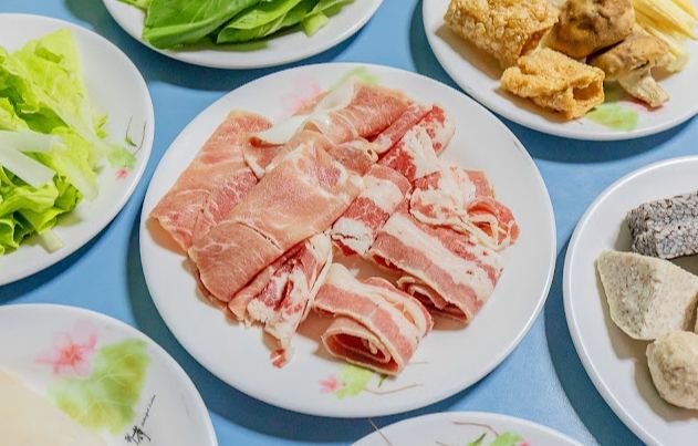 大肚吃到飽火鍋