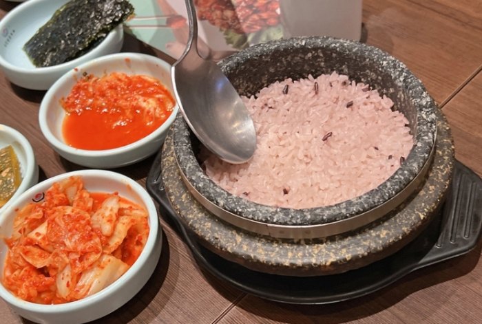 台中文心秀泰餐廳