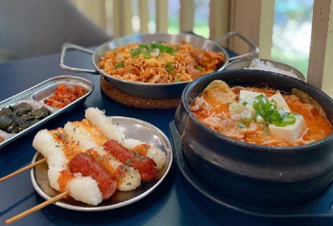 台中韓式料理推薦：老饕私藏名單與道地吃法全攻略 post thumbnail image